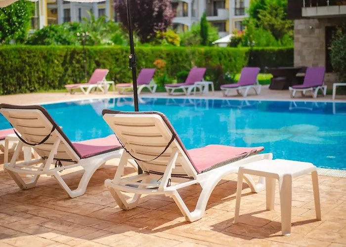 Magnolia Garden Aparthotel Sunny Beach